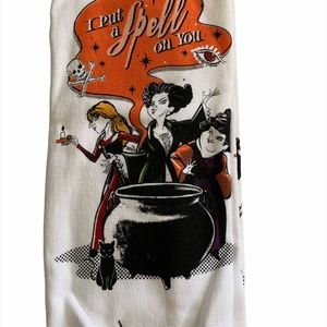 Hocus Pocus Dish Towels Disney Halloween Witches Spells 2-Pack NWT